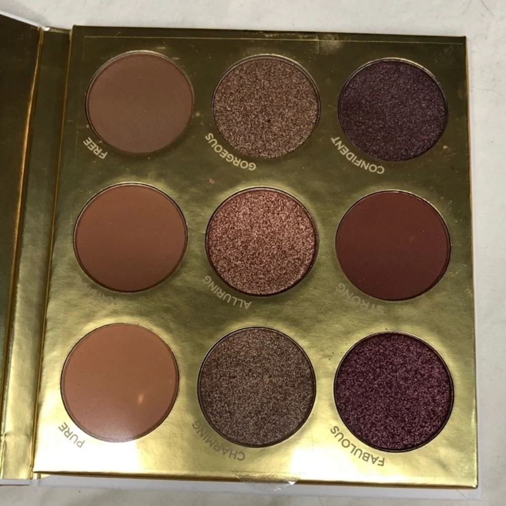 PuR Be Your Selfie‎ EyeShadow Palette ⭐️NEW⭐️ Neutrals